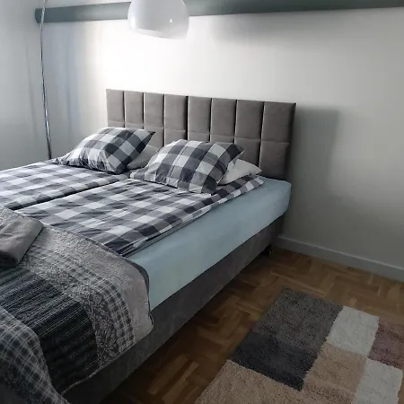 Nad Rustika Apartment *